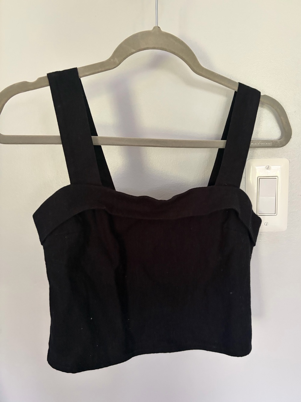 Abercrombie & Fitch Black Wide-Strap Square Crop Tank